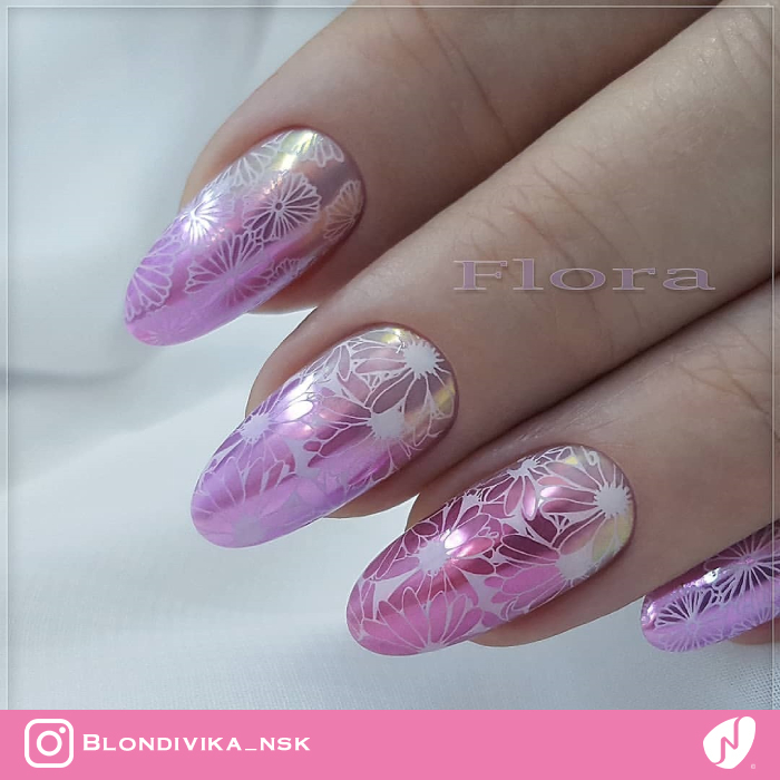 Holographic Flower Nails